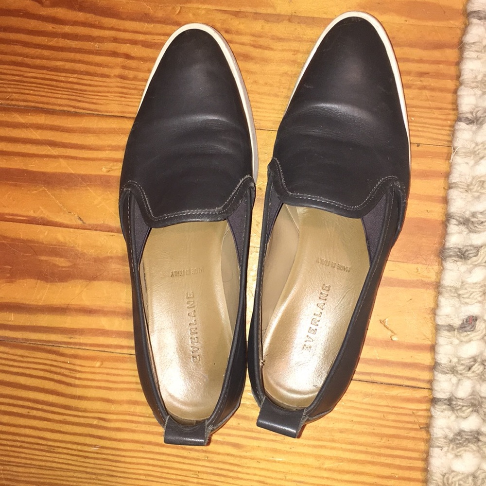 Grey Everlane leather street shoe